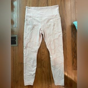 Leggings with pockets